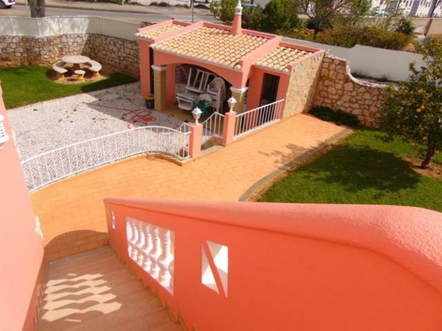 Saraiva'S Guest House Лагос Екстериор снимка